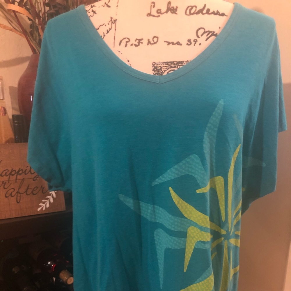 Old Navy Activewear Top Size: XL